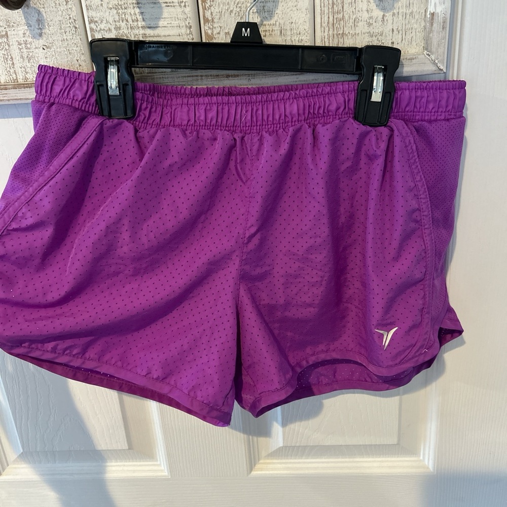 Women’s Old Navy athletic shorts